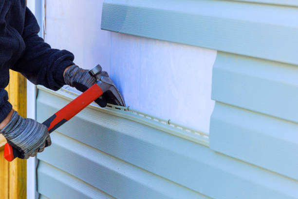 Trusted Storm Damage Siding Repair service in Solon, OH - Creative Siding